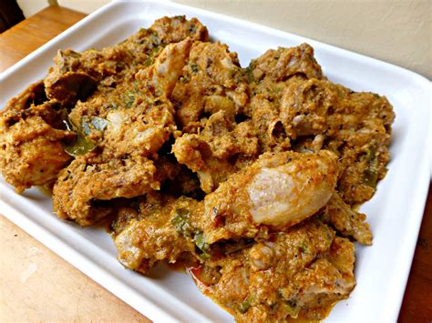 Resepi rendang ayam, resepi yang diadaptasi dari chef wan. Info Isu Semasa: Tutorial Cara memasak rendang ayam