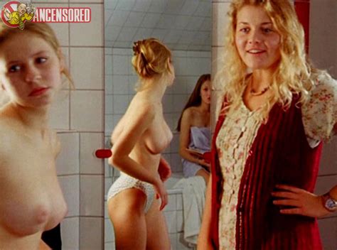 Theresa Underberg Nackt Oben Ohne Bilder Playbabe Fotos My XXX Hot Girl