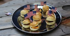 American Cuisine: 9 Traditional Foods of the USA | Travel Food Atlas