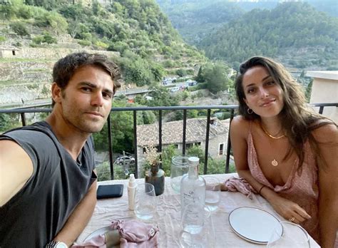 Who Is Ines De Ramon Meet Paul Wesleys Ex Wife After Shes Spotted