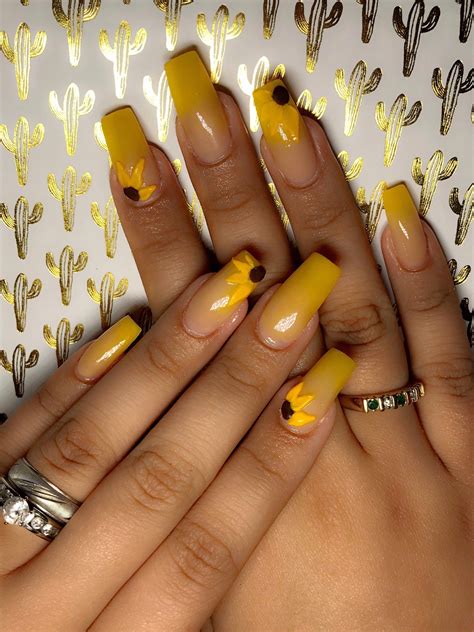 Sunflower Nails 🌻 Ig Shedoesnails Yellow Nails💛 Yellownails
