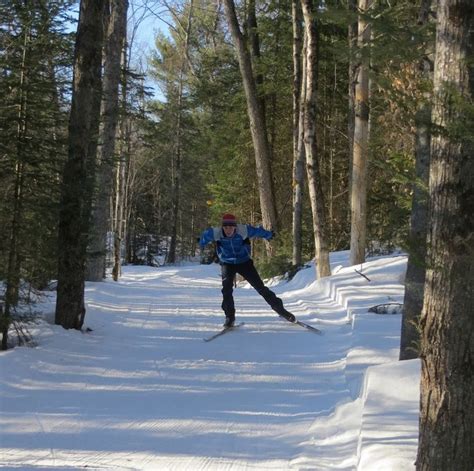 9 Places To Snowshoe And Cross Country Ski In Vermont Cross Country
