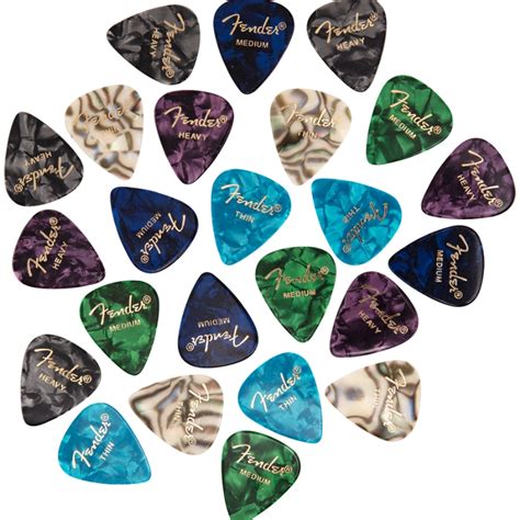 Fender Premium Cell Mixpack 24 Plektrum Set