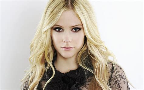 20 Hd Avril Lavigne Wallpapers