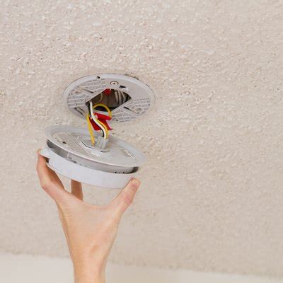 When the smoke alarm detects combustible products and goes into alarm mode, the pulsating alarm will continue until the air has cleared. Smoke Detectors | Hunker