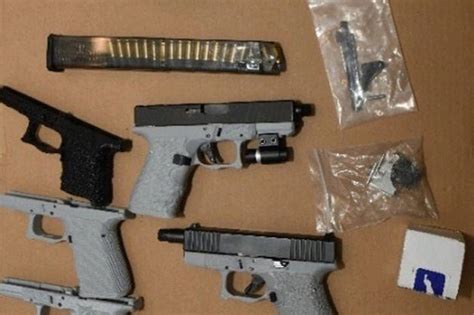 illegal untraceable 3d printed ghost guns seized during mississauga traffic stop