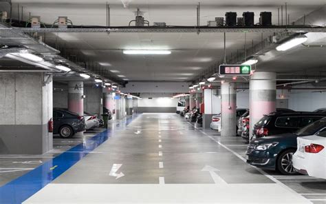 A Guide To Parking In Dubai Malls Timings Prices And More Mybayut