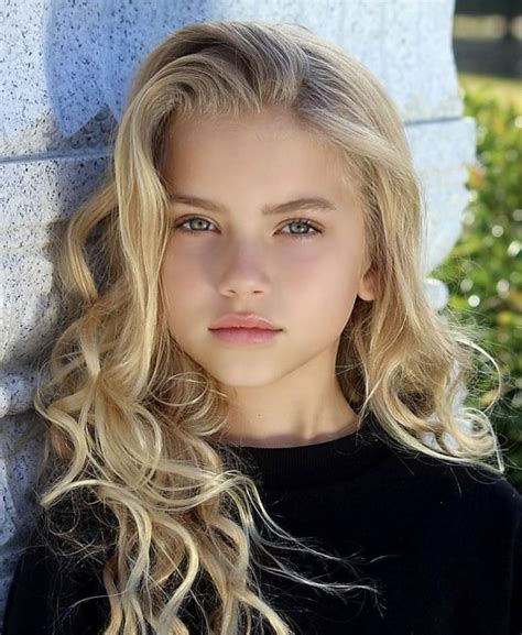 Pin By Milko Brambilla On Models Blonde Hair Girl Little Blonde Girl