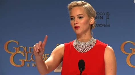 Jennifer Lawrence Scolds Journalist At Golden Globes Cnn Video