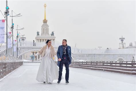 In Photos Love Is In The Air On Russian Valentine S Day The Moscow Times