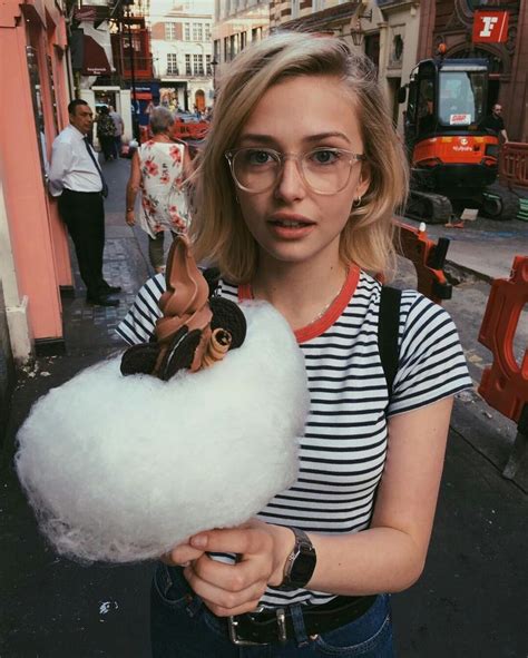 Sophiesimnett Celebrities With Glasses Blonde Girl Girls With Glasses