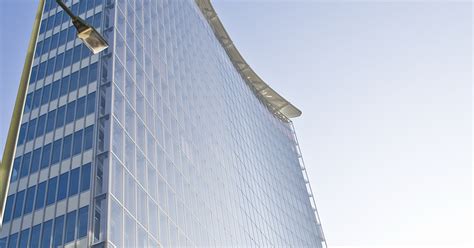 At 142 m (466 ft), it is the tallest multistory building in leipzig. GSW-Hochhaus | Sonstiges | Galerie | MacTechNews.de