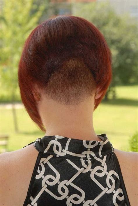 Pin By Keith On Opgeschoren Girls Short Haircuts Shaved Nape