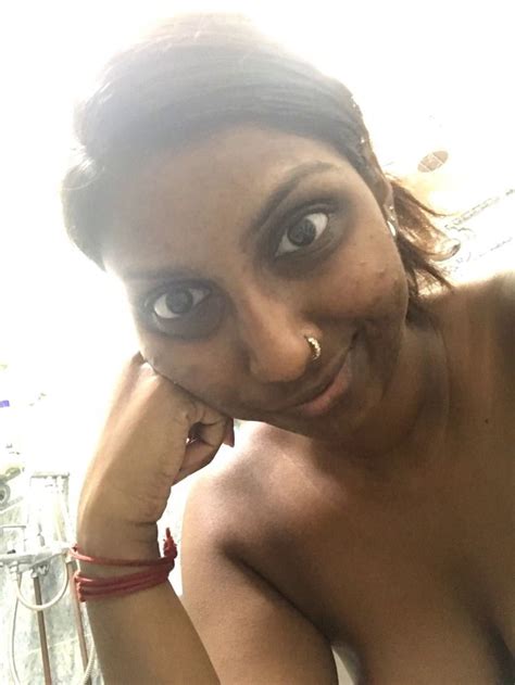 Tamil Malaysian Aunty Hot Nude Selfie With Her Husband Slave Pics