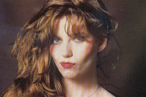Bebe Buell Net Worth Earnings From Singing And Millions Of Child