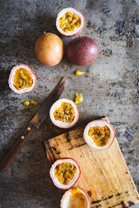 Ripe Passion Fruit How And When To Pick Passion Fruit Better Homes And Gardens