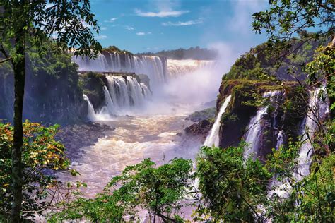 Iguazu Falls Argentina Cool Places To Visit Places To Visit Outdoor