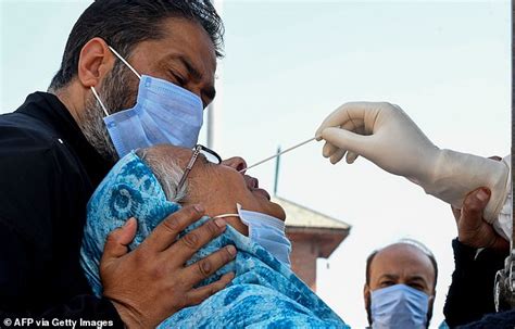 Although these are considered the gold standard of testing, they are you remove your mask and blow your nose to clear your nasal passages. Iowa woman leaked brain fluid from her nose after COVID-19 ...