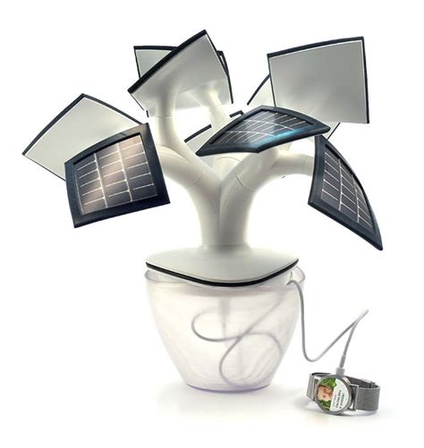 Electree Mini A Small Solar Panel Tree For Charging Batteries And