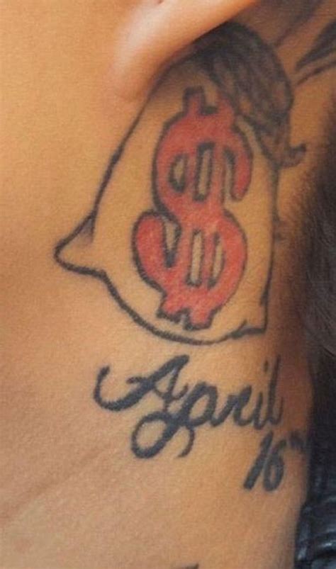 Since piercings and tattoo have gained. Sex Traffickers Brand Their Slaves With Tattoos - Barnorama