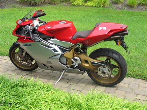 The One 2000 Mv Agusta 750 F4 Oro With 1606 Miles Rare Sportbikesforsale