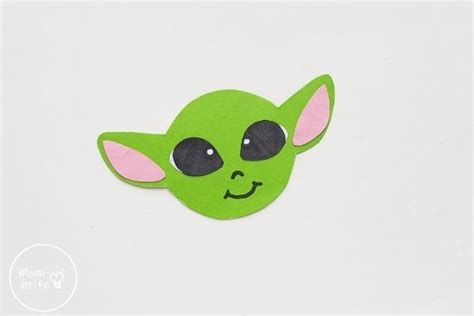 Paper Plate Baby Yoda Craft Free Template Mombrite