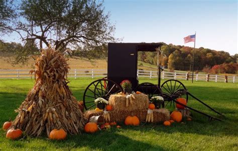 Fall At Amish Door Inn Wilmot Ohio Where Are We Now Wilmot Simpler