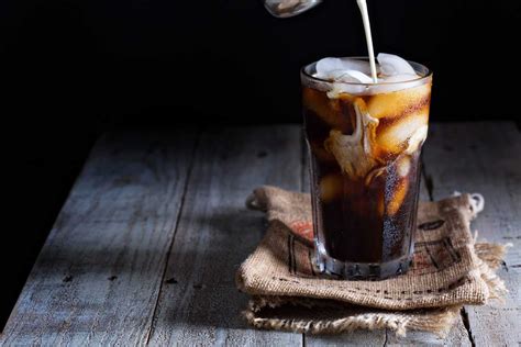 How To Make Iced Coffee In 5 Minutes A Simple Recipe