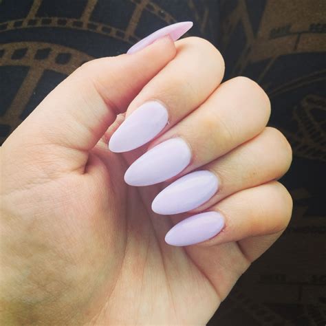get ready for valentine s day with almond shaped nails amelia infore