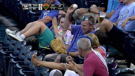 Fan Snares Foul Ball With Nice Catch Youtube