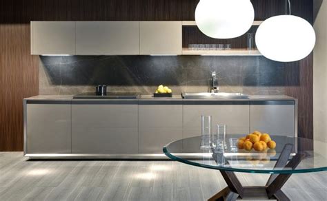 Aran cucine designs luxurious italian kitchen cabinets combined with modern technology and functionality that caters to your unique lifestyle. Italian Kitchen Design Studios | Kitchen Magazine
