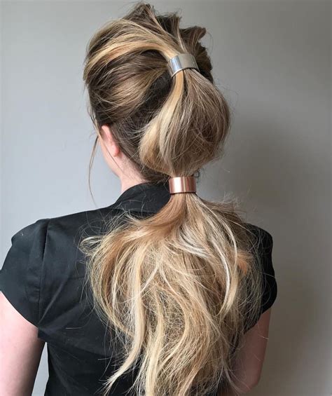 This look is an easy, quick hairstyle for someone with long hair looking to add a little more fun to their everyday ponytail. 10 Trendiest Ponytail Hairstyles for Long Hair 2020 - Easy ...