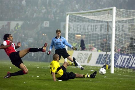 We did not find results for: Coppa UEFA 2001/02: FEYENOORD | Il football come lo abbiamo amato e sognato