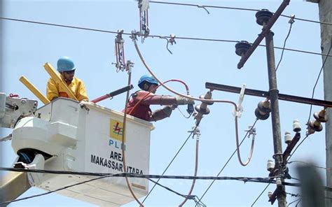 Hingga saat ini, pln telah berkembang dan dapat memberikan pasokan listrik yang dibutuhkan oleh masyarakat di indonesia. Penurunan Tarif Listrik Akan Membuat PLN Berpotensi ...