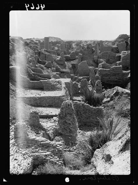 Iraq Babylon The Great Various Views Of The Crumbling Ruins Jumble