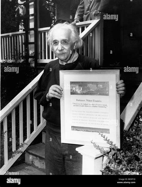 Professor Albert Einstein Outside His Home In Princeton Stock Photo Alamy