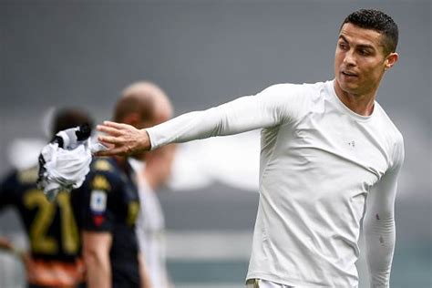 Juventus News Cristiano Ronaldo Slammed For Shirt Throwing Incident