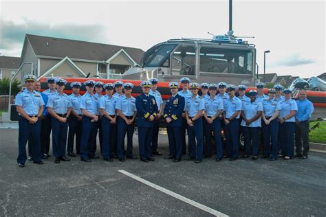 Hstoday Coast Guard Msu Huntington Holds Change Of Command Ceremony