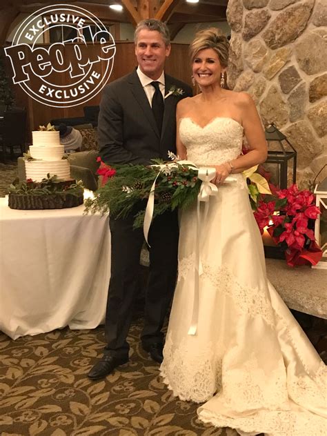 Los goles del taladro fueron de luciano lollo y ramiro enrique. HLN's Ashleigh Banfield Marries Chris Haynor in a Wintery ...