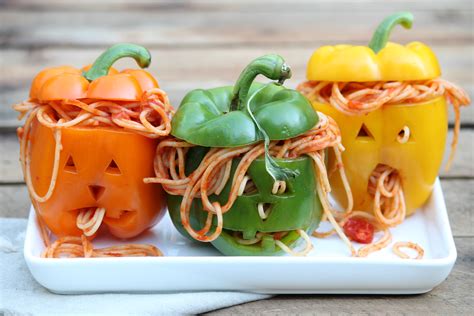 Get themed halloween recipes for yummy mummies, ghost pizzas, elegant spider egg hors d'oeuvres and more! Spooky Halloween Dinners | A Cup of Jo