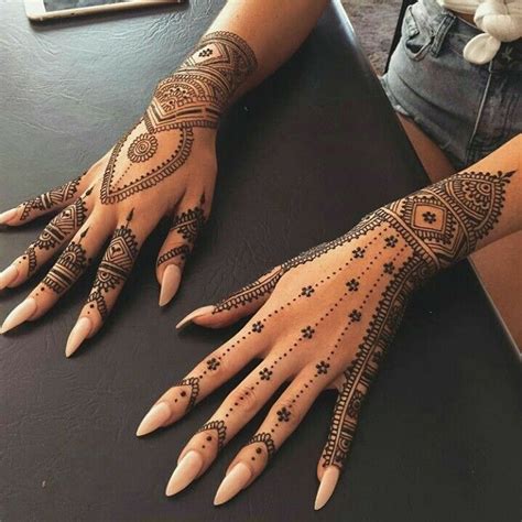 Pin By Karidja Lautner On Henna Design Henna Tattoo Designs Henna