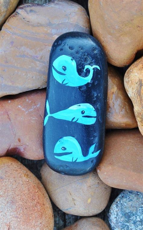 45 Awesome Painted Rocks Whale Painting Stone Painting Painted Rocks
