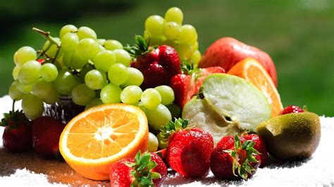 2224x1668 Resolution Grapes Strawberries Orange And Apple Fruits Hd