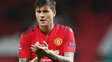 The official page of the manchester united defender victor lindelof. Victor Lindelöf Wallpapers - Wallpaper Cave