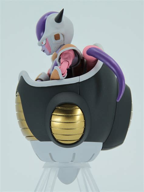 Figuarts first form frieza with pod from dragon ball z by bandai tamashii nations unboxing and full review!our new second channel. NYCC 2020 - Dragon Ball Z Launch, and Frieza First Form ...