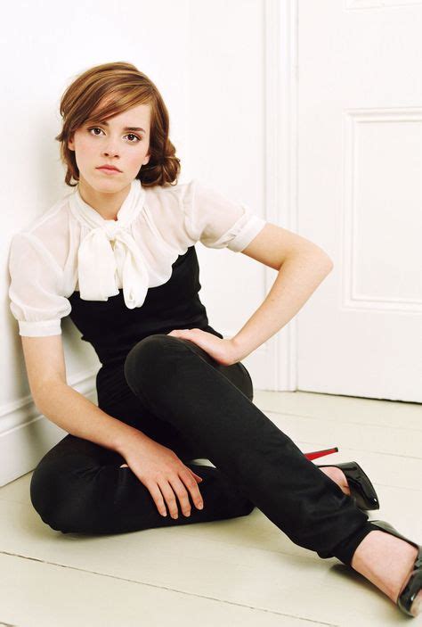 Pin By Sakshi Panwar On Emma Watson Emma Watson Emma Watson Style