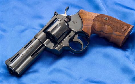 Smith And Wesson Revolver 357 Wallpaper