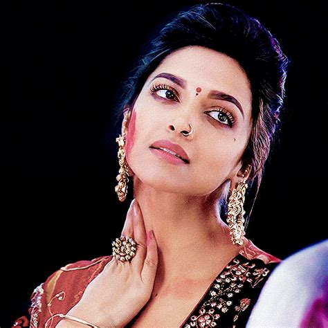 Deepika Padukone Sexy Indian  Find And Share On Giphy