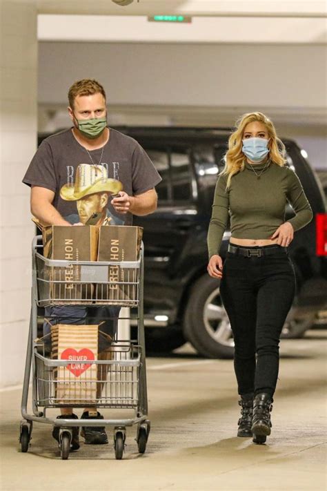 Heidi Montag And Hubby Spencer Pratt Start The Week Doing A Grocery Run At Erewhon 37 Photos