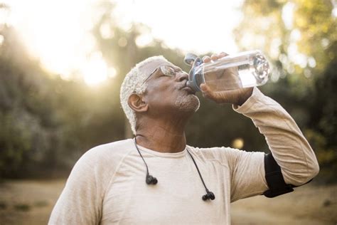 Five Reasons Water Is So Important To Your Health Uchealth Today